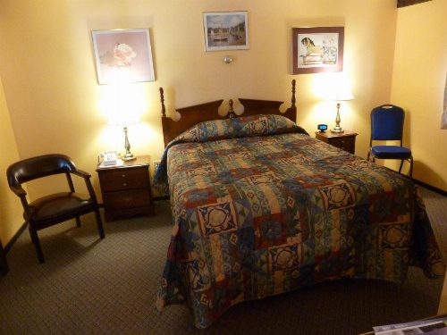 Viking Motel image 24